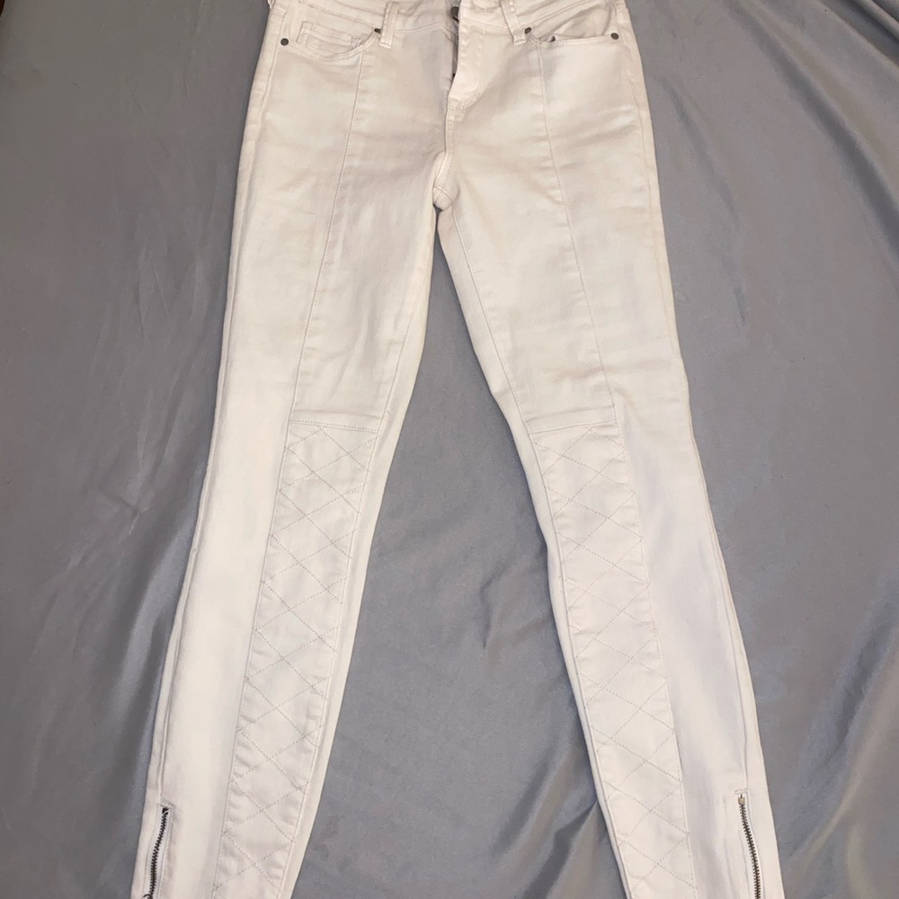 Kendal Kyle Zipper Jeans